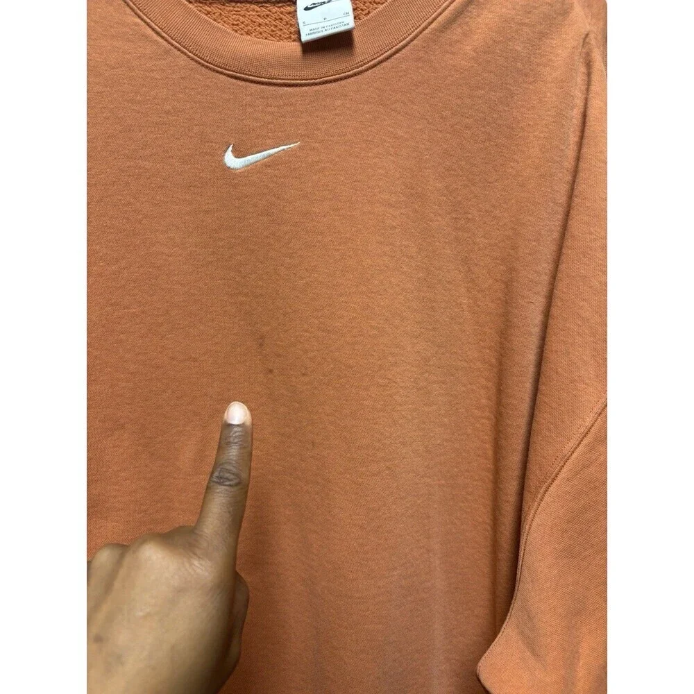 Nike Men's Oversized Sweatshirt Small Orange Crew Neck Swoosh Pullover